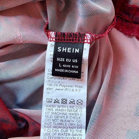 Crimson Red Newspaper Off Shoulder Mesh Top 🔲🖤🥀 - Picture 5 of 8